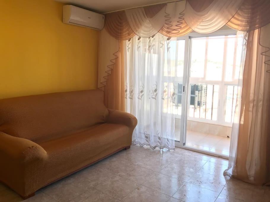 Апартаменты Apartamento Aitana.Esta A 2 Km De La Playa Andando Аликанте Экстерьер фото